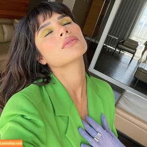 Diane Guerrero photo #0120