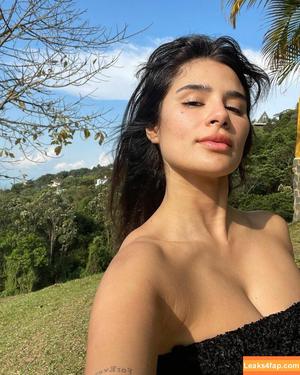 Diane Guerrero photo #0152