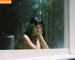 Diane Guerrero photo #0454