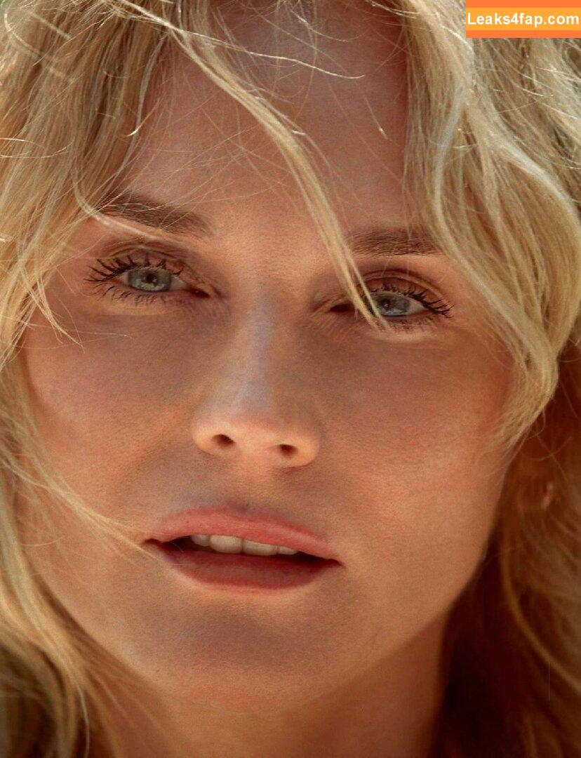 Diane Kruger / dianekruger слитое фото фото #0044