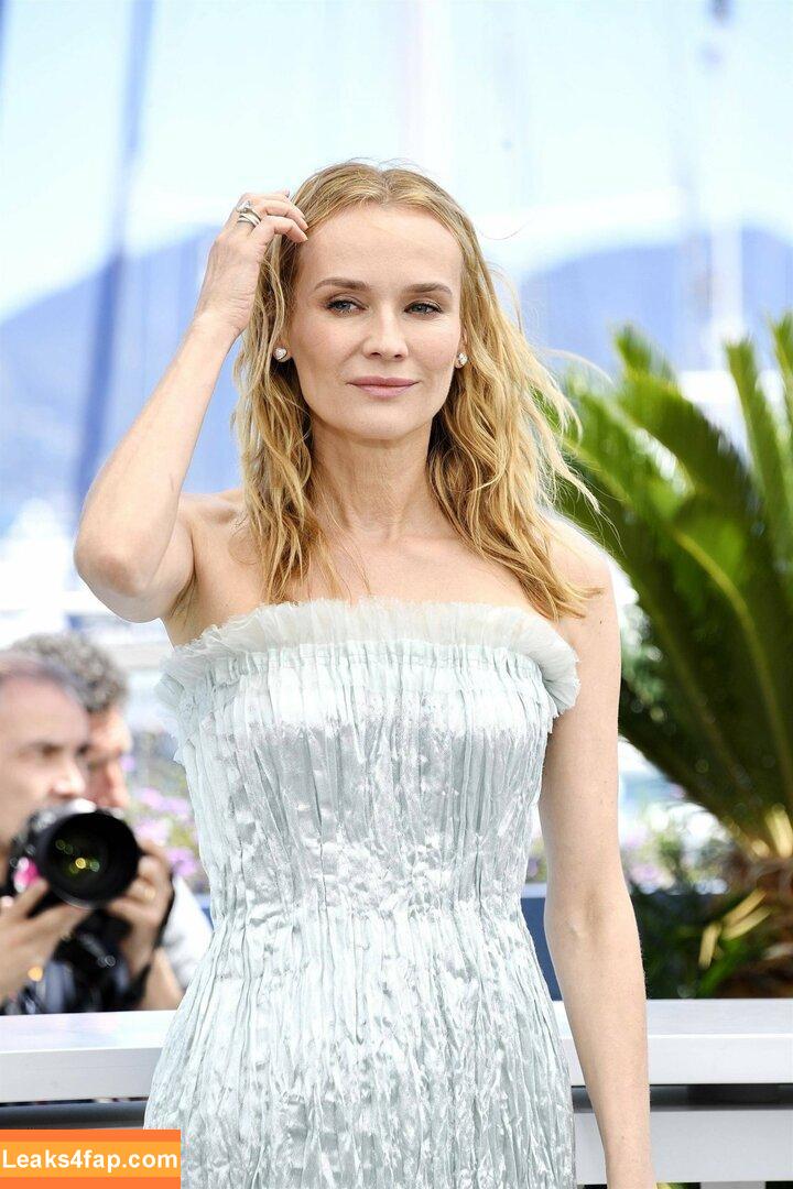 Diane Kruger / dianekruger слитое фото фото #0230