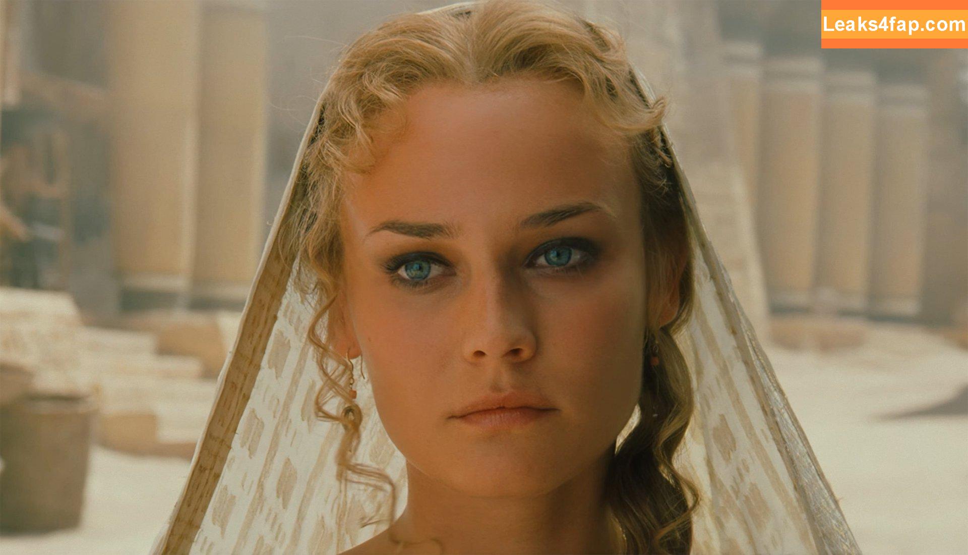 Diane Kruger / dianekruger слитое фото фото #0453