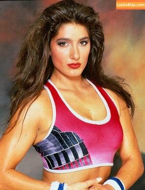 Diane Youdale photo #0006