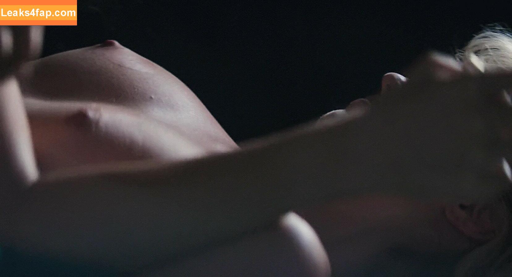 Dianna Agron / diannaagron leaked photo photo #0080