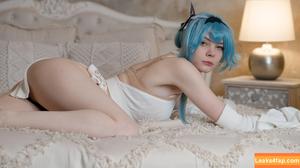 DieHanane photo #0063