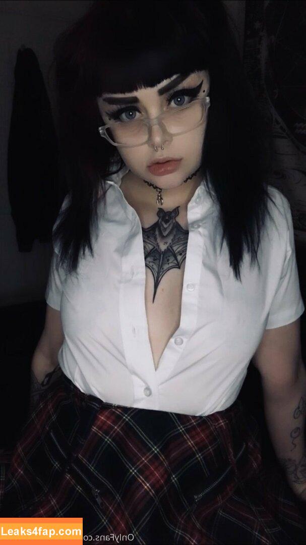 diilestrange / calistia_ leaked photo photo #0020