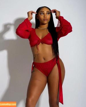 Dijonai Carrington photo #0008