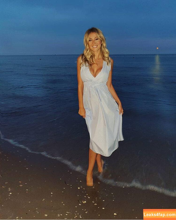 Diletta Leotta / DilettaLeotta / diletta_leotta слитое фото фото #0571