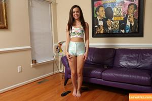 Dillion Harper photo #0256