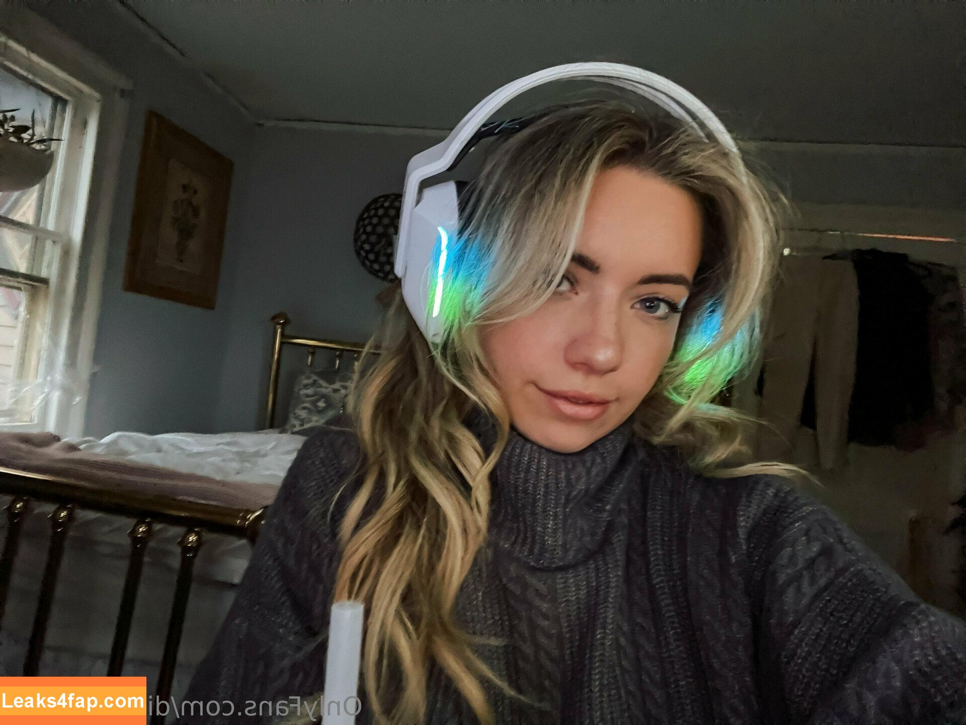 Dinglederper / Tori Deepfakes leaked photo photo #0183