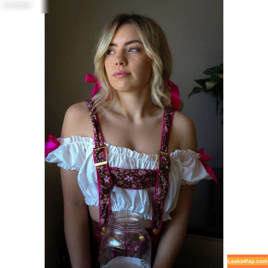 Dinglederper / Tori Deepfakes leaked photo photo #0459