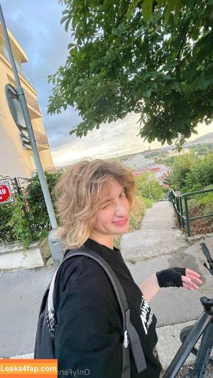 Dionkadi photo #0059