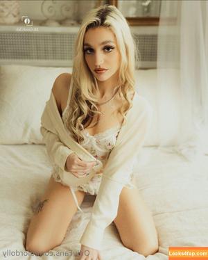 diordolly photo #0022