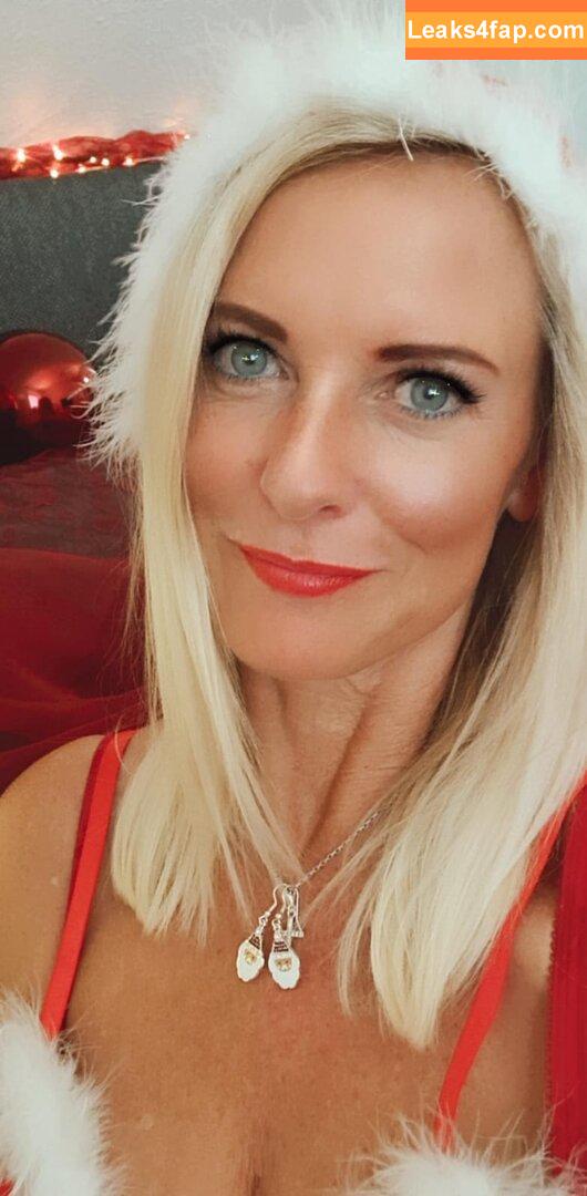 Dirty Tina / dirtytina / dirtytina_official / https: / milfdirtytina leaked photo photo #0388