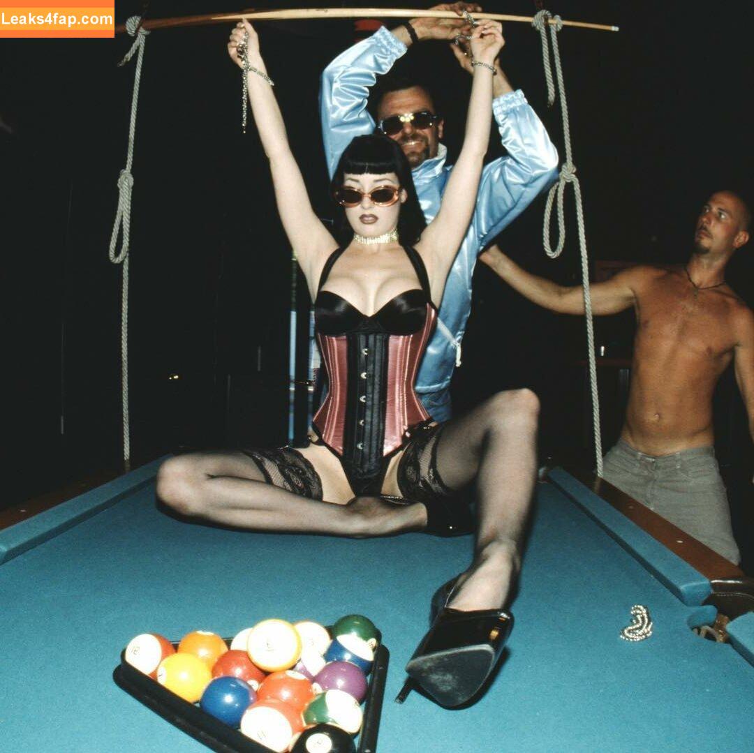 Dita Von Teese / Ditavonteese / creepy___spice leaked photo photo #0083