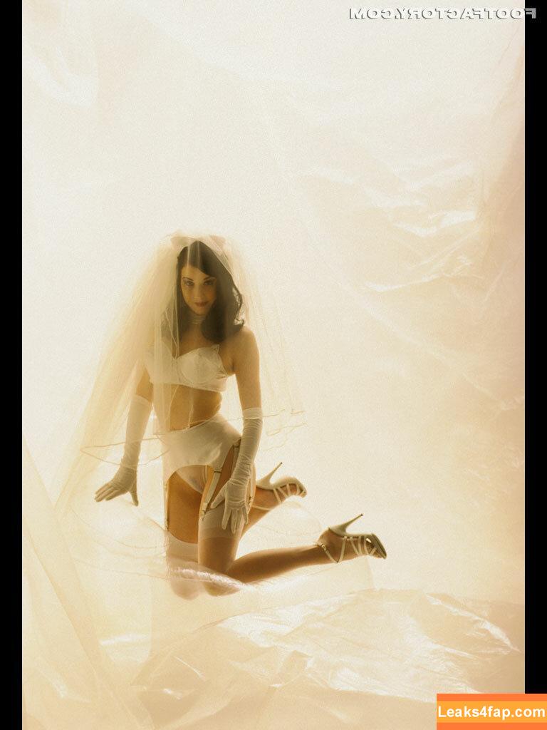 Dita Von Teese / Ditavonteese / creepy___spice leaked photo photo #0424