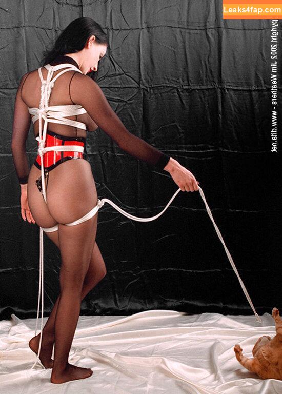 Dita Von Teese / Ditavonteese / creepy___spice leaked photo photo #0562