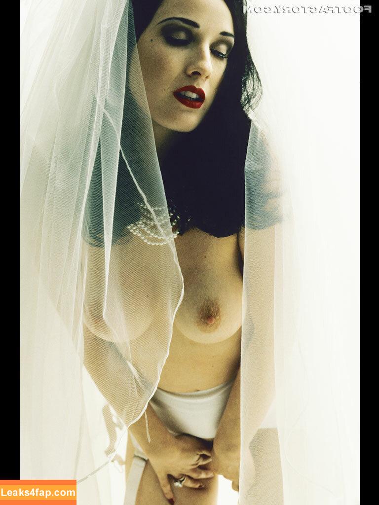 Dita Von Teese / Ditavonteese / creepy___spice leaked photo photo #0681