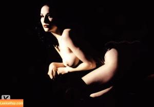 Dita Von Teese photo #0005