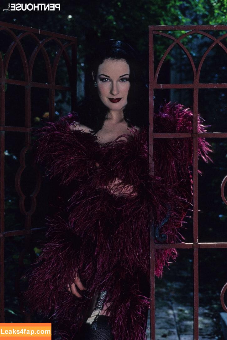 Dita Von Teese / Ditavonteese / creepy___spice leaked photo photo #1147