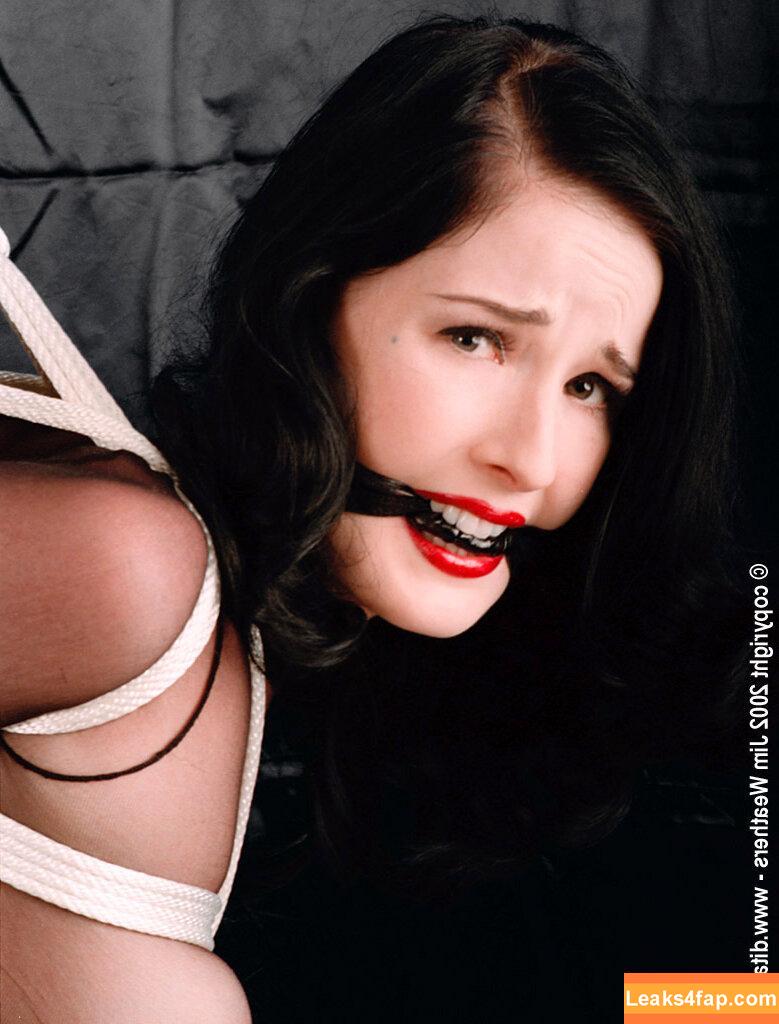 Dita Von Teese / Ditavonteese / creepy___spice leaked photo photo #1351