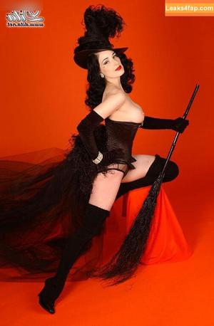 Dita Von Teese photo #1962