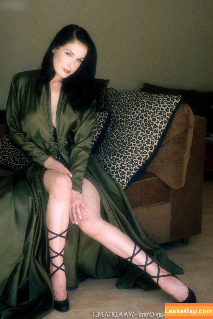 Dita Von Teese / Ditavonteese / creepy___spice leaked photo photo #2009