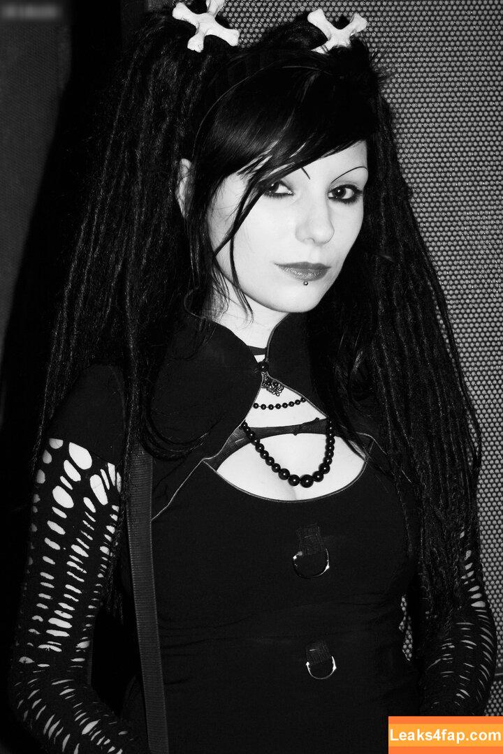Divi / anni.divine leaked photo photo #0041