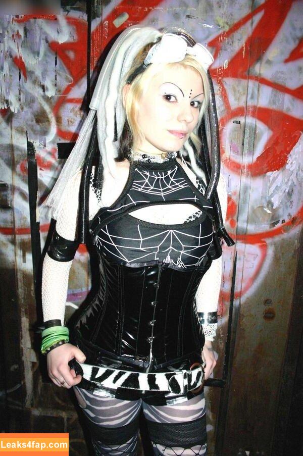 Divi / anni.divine leaked photo photo #0045