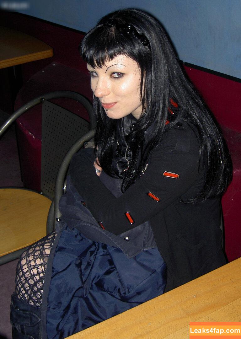Divi / anni.divine leaked photo photo #0048