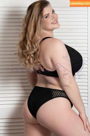 Divine_boobs photo #0090