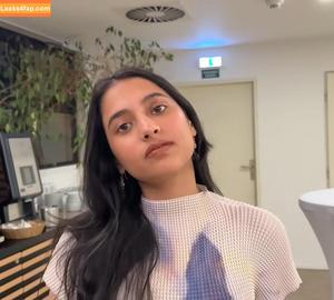 Divya Deshmukh photo #0016