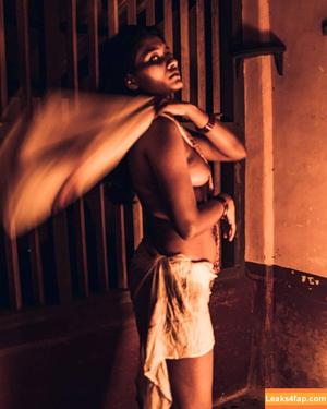 Divya Muraleedharan photo #0006
