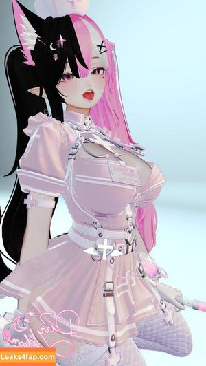 DivyMoon photo #0011