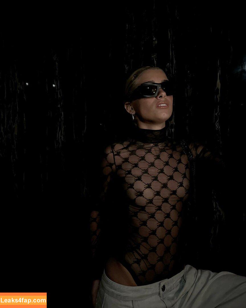 Dixie D'amelio / charliesdamelio / dixiedamelio leaked photo photo #0097