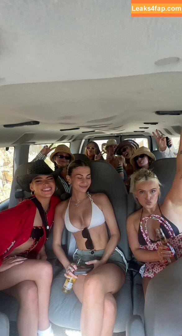 Dixie D'amelio / charliesdamelio / dixiedamelio слитое фото фото #0202