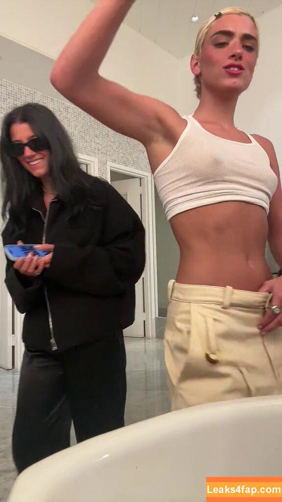 Dixie D'amelio / charliesdamelio / dixiedamelio leaked photo photo #0255