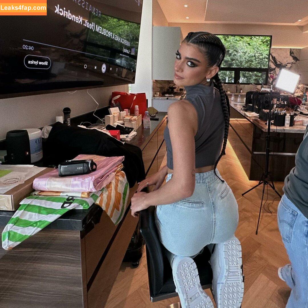 Dixie D'amelio / charliesdamelio / dixiedamelio leaked photo photo #0278