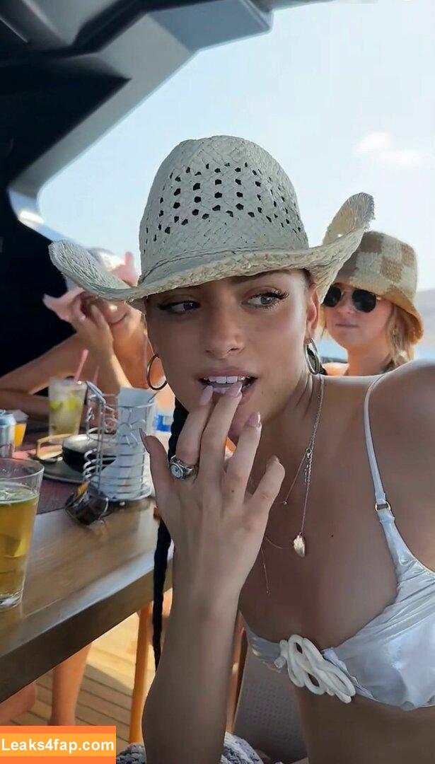 Dixie D'amelio / charliesdamelio / dixiedamelio leaked photo photo #0285