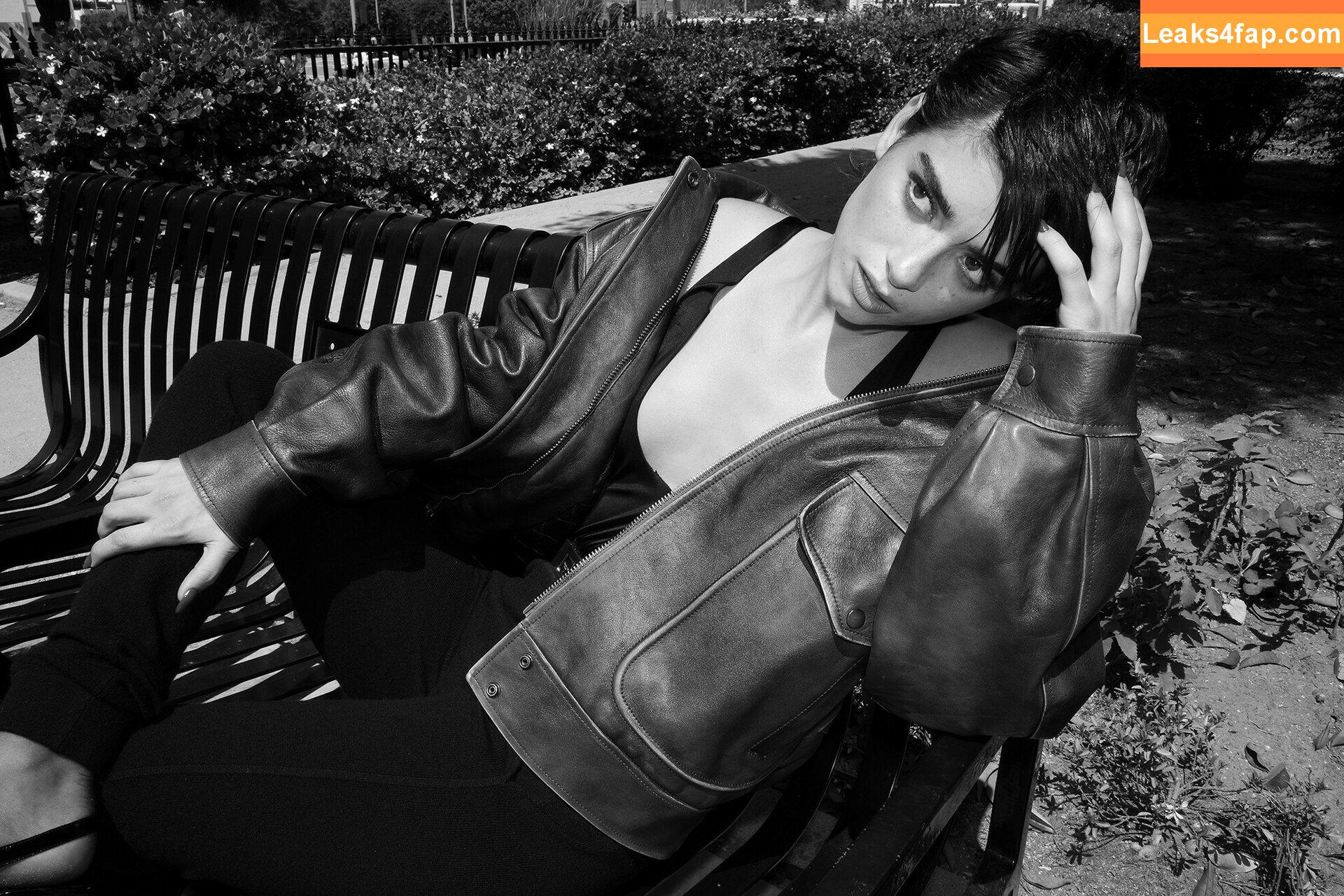 Dixie D'amelio / charliesdamelio / dixiedamelio слитое фото фото #0320