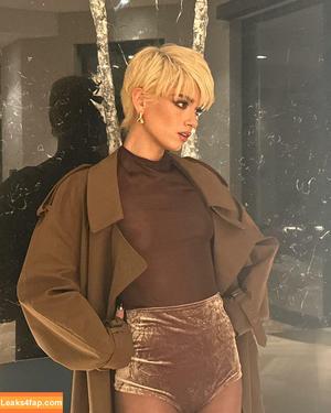 Dixie D'amelio photo #0063