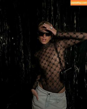 Dixie D'amelio photo #0098