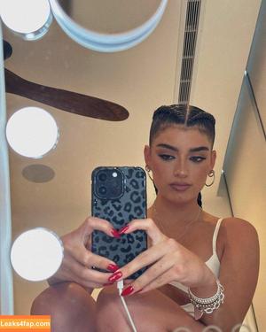 Dixie D'amelio photo #0231