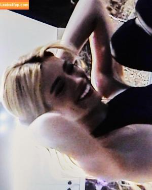 Dixie D'amelio photo #1050