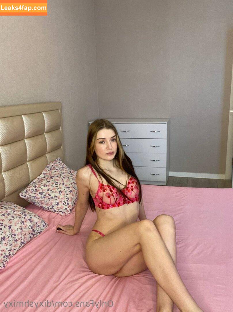 dixyshmixy / mixidixy leaked photo photo #0035
