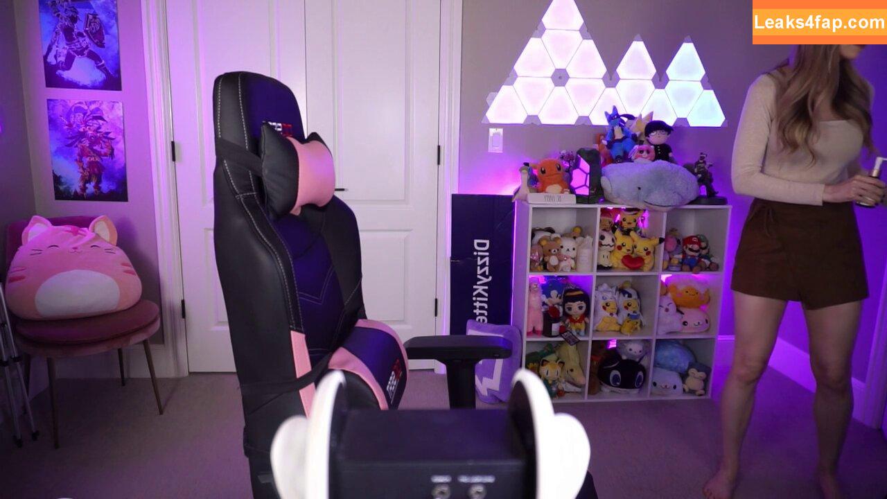 Dizzykitten / dizzykitten7 / dizzykittenpaws / thedizzykitten слитое фото фото #0015