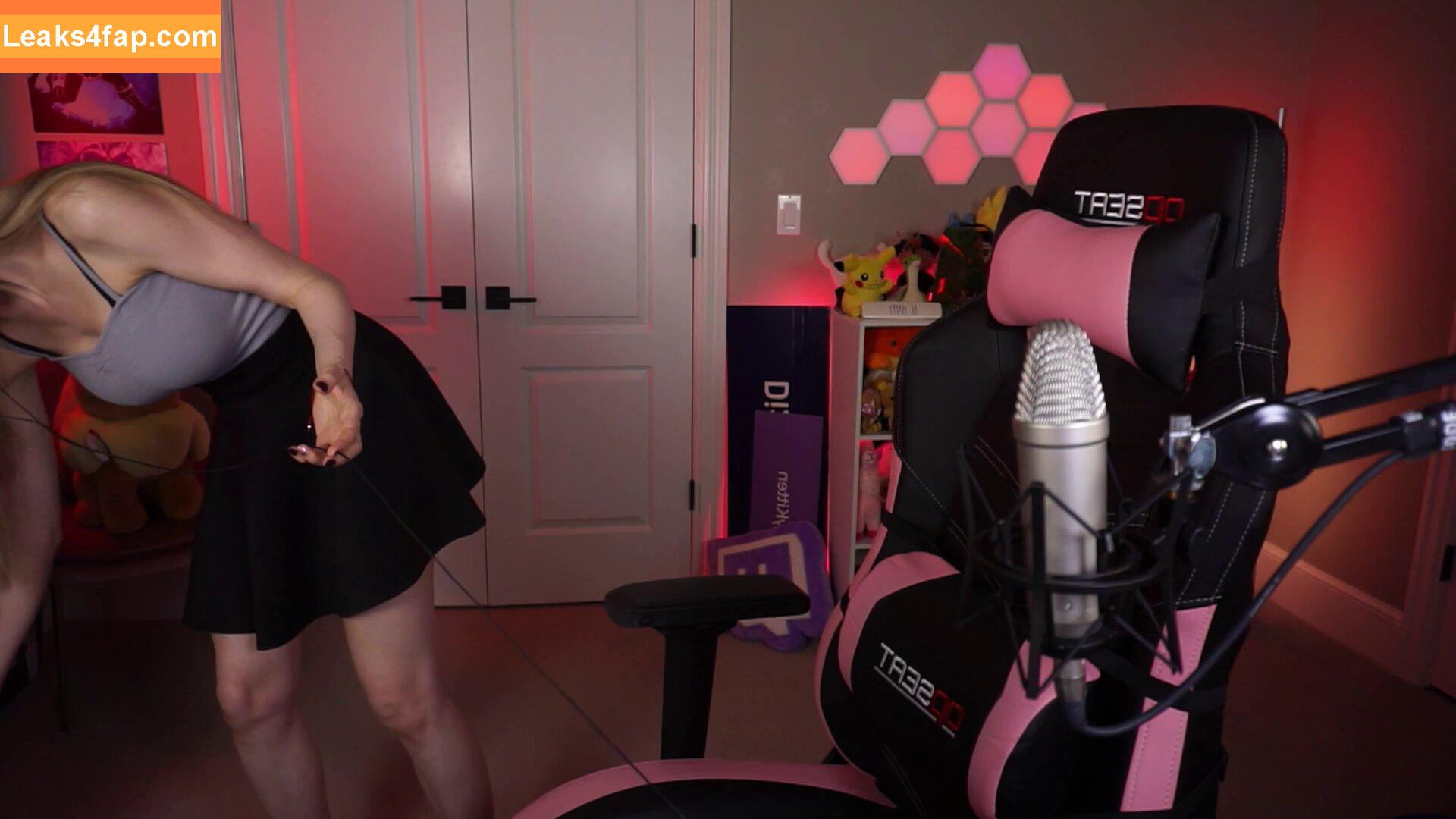 Dizzykitten / dizzykitten7 / dizzykittenpaws / thedizzykitten слитое фото фото #0110