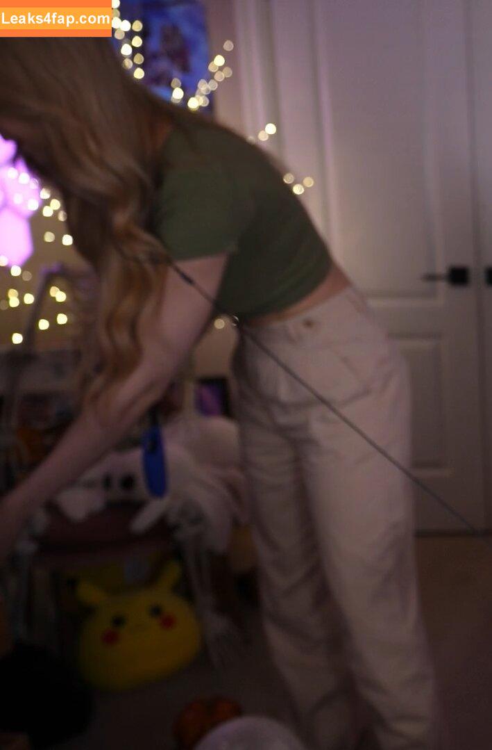 Dizzykitten / dizzykitten7 / dizzykittenpaws / thedizzykitten leaked photo photo #0714