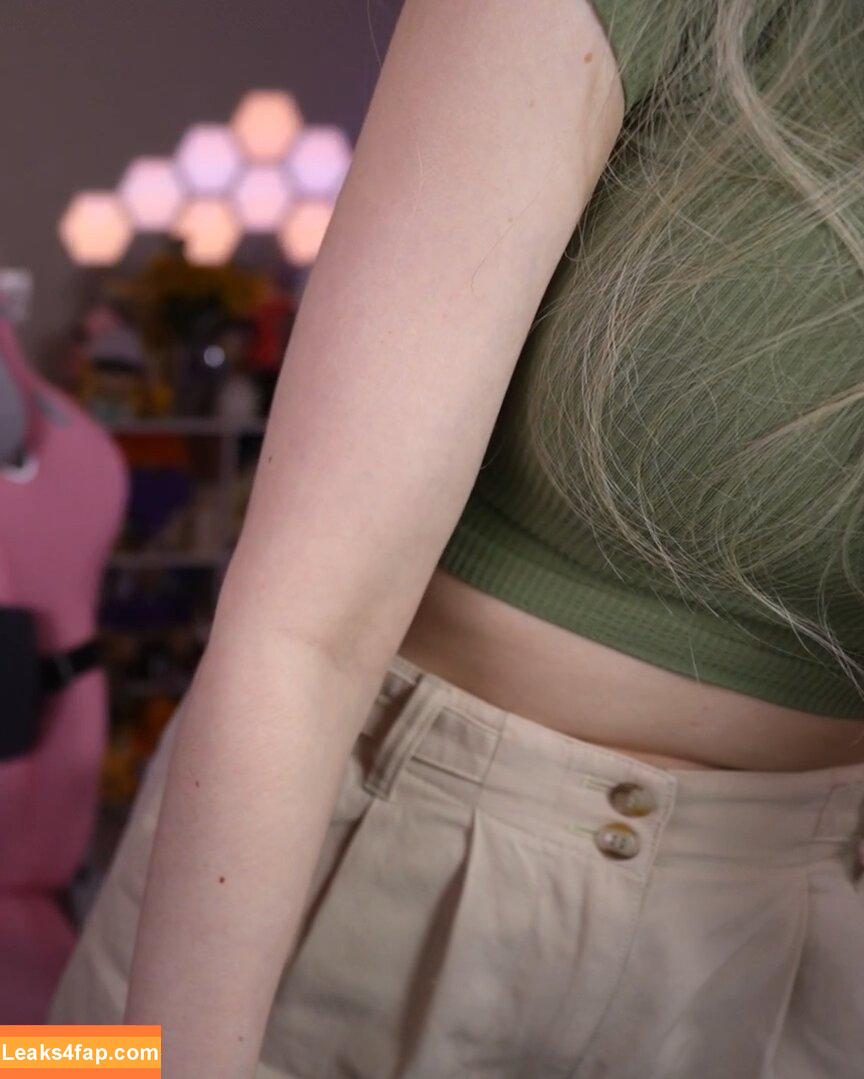 Dizzykitten / dizzykitten7 / dizzykittenpaws / thedizzykitten leaked photo photo #0718