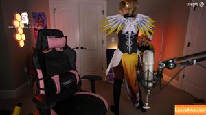 Dizzykitten фото #0244